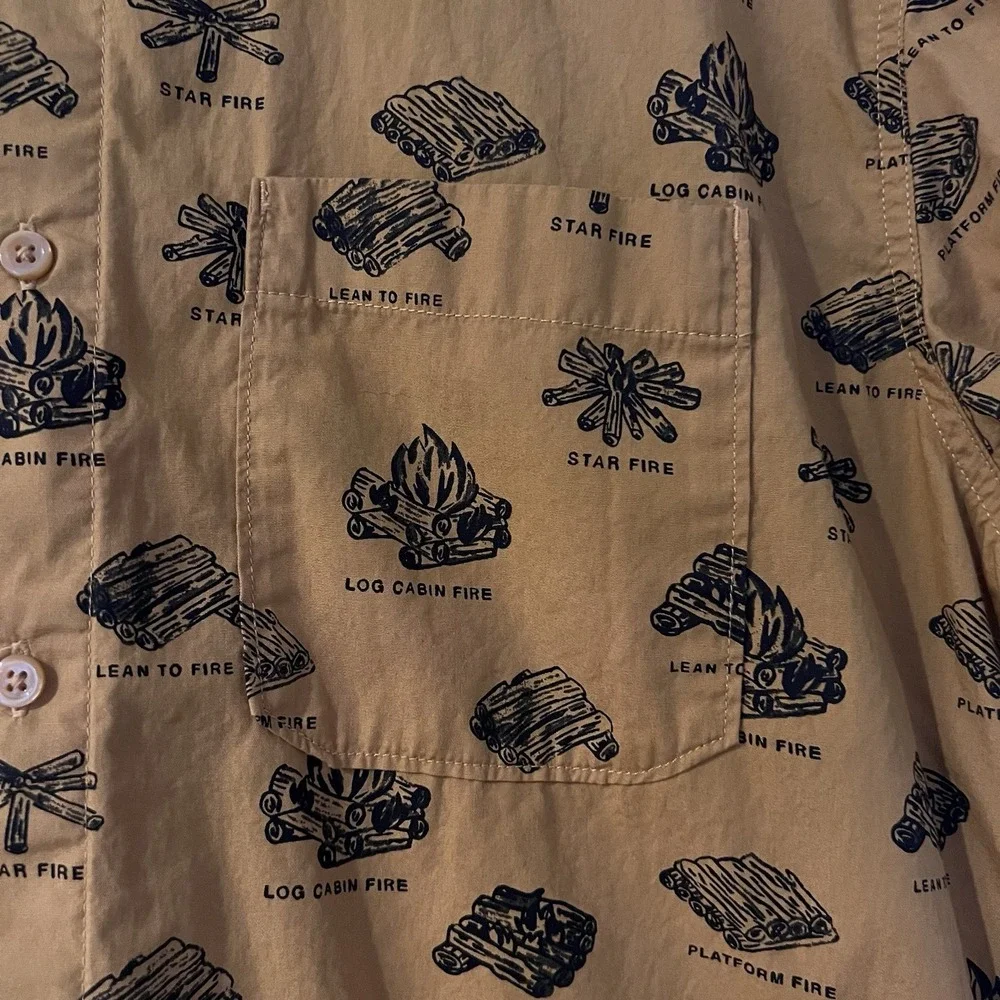 The North Face Men's XL Short-Sleeve Camp Shirt Gold Yellow Campfire Print